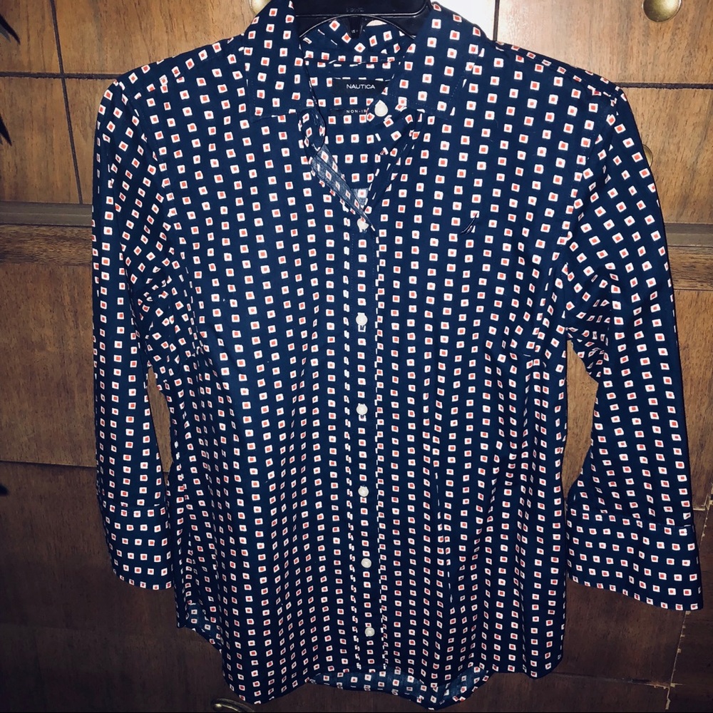 NAUTICA women’s button down collar shirt